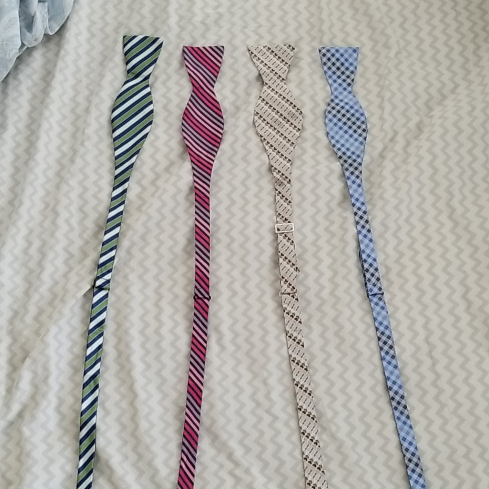 Assorted bowties